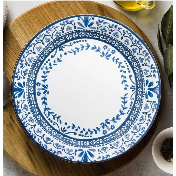 Corelle Vitrelle Glass Dinnerware Set, Chip &amp; Crack Resistant Triple Layer Glass, 4-PC Dinner Plates, Northern Pines