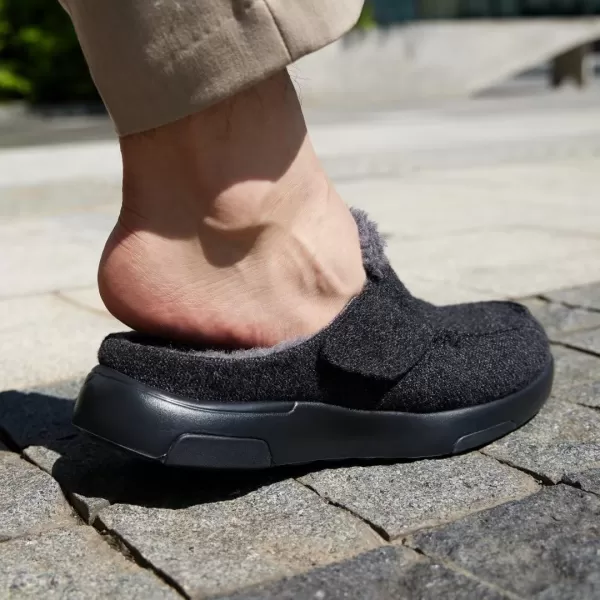 OrthoComfoot Men's Orthopedic Warm Slippers for Plantar Fasciitis Flat Feet, Comfortable Arch Support Walking Shoes, Winter Slip-On Loafers for Foot and Heel Pain Relief