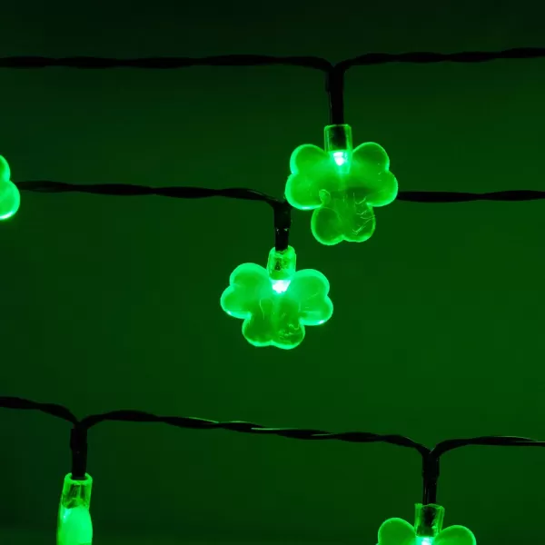 Dazzle Bright 2 Pack 50 LED St Patricks Day Shamrock String Light Battery Operated Clover String Lights with 8 Lighting Modes ThreeLeaf Lucky Clover Green Lights for Party Home Decor