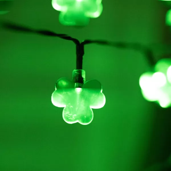 Dazzle Bright 2 Pack 50 LED St Patricks Day Shamrock String Light Battery Operated Clover String Lights with 8 Lighting Modes ThreeLeaf Lucky Clover Green Lights for Party Home Decor