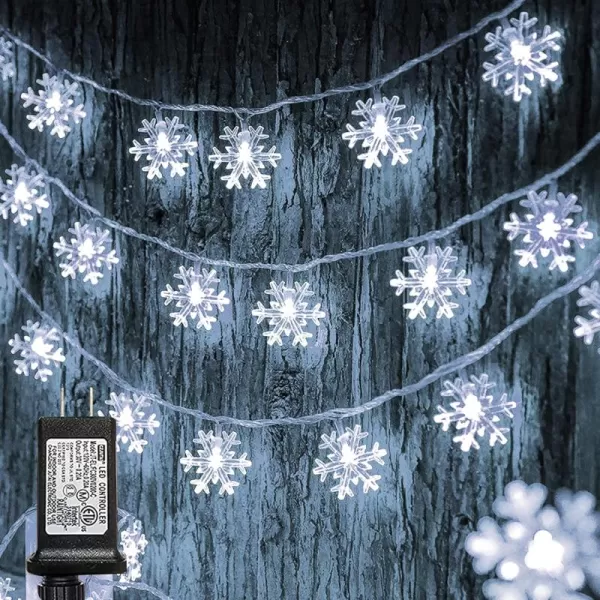 Dazzle Bright Christmas Snowflakes String Lights 100 LED 49FT Waterproof Christmas Lights Plug in with 8 Modes for Indoor Outdoor Holiday Wedding Party Xmas Tree Garden Decorations WhiteWhite