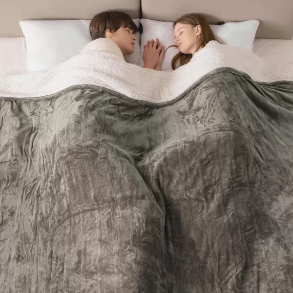 Bearhug Electric Heated Blanket Heating Blanket Throw Szie 50quot x 60quot Warm Blanket Heated Blanket Gift Reversible Faux Fur ampamp Sherpa 6 Heating Levels ampamp 4H Auto Off OverHeat Protect ETL CertificationTaupe
