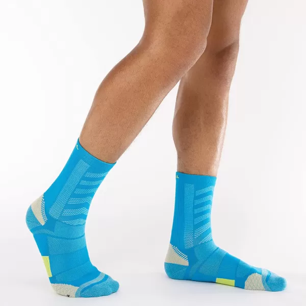 imageMerrell Mens and Womens Trail Running Cushioned Socks1 Pair PackUnisex AntiSlip Heel ampamp Arch CompressionCrew  Blue