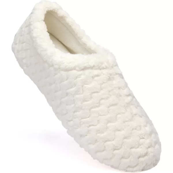 imageFruit of the Loom Womens Chevron Closed Back Slipper  Comfortable Memory Foam Sole IndoorOutdoor Machine WashableIvory