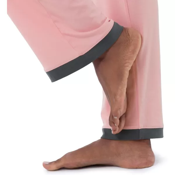 imageFruit of the Loom Womens Short Sleeve Tee and Pant 2 Piece Sleep Pajama SetSoft Pink