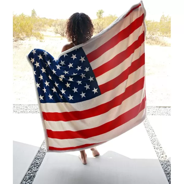 Catalonia Patriotic US Flag Blanket American National Flag Throws Sherpa Fleece Reversible Blanket for Couch Bed Decor 4th of July Citizenship Veteran GiftThrow50x60 American Flag