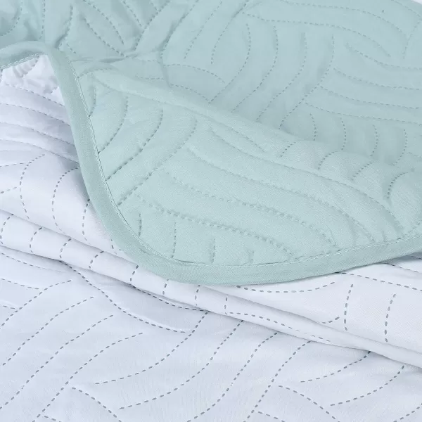 Catalonia Queen Size Quilt Set Lightweight Bedspread for Summer and Spring 3 Pieces Bedding Coverlet1 Quilt and 2 Pillow Shams Grey Froest Pattern90x96 inchesQueen MintWhitewave