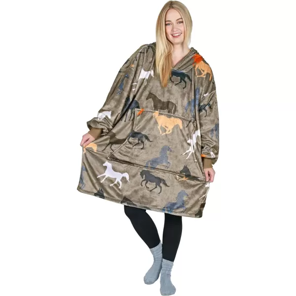 Catalonia Union Jack Print Blanket Hoodie Sweatshirt Oversized Wearable Fleece Pullover for Adults Men WomenHorse