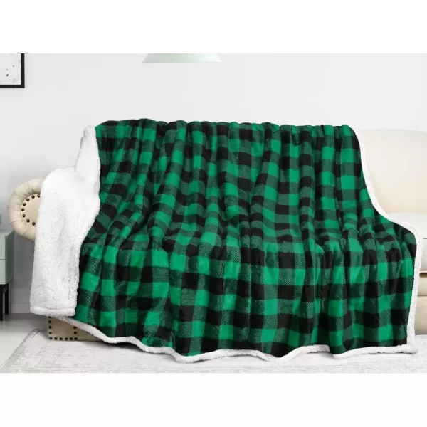 Catalonia Buffalo Plaid Sherpa Throw Blanket Red Black Checkered Holiday Throws for Couch Sofa Cabin Decor  Soft Warm Comfy Fuzzy Snuggle  80x60 Inches Christmas BlanketGreen 60x80