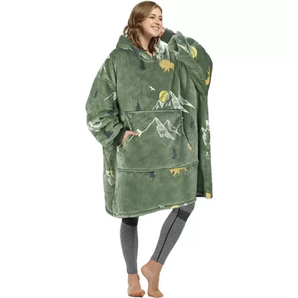 Catalonia Oversized Blanket Hoodie Sweatshirt Wearable Sherpa Lounging Pullover for Adults Women MenGreen Camping