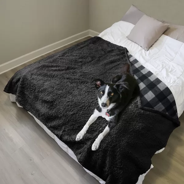 Kritter Planet Waterproof Dog Blanket Reversible Pee Proof Couch Cover for Pets Furniture Protector for Sofa Bed Washable Hair Resistant Stain ProofGrey PlaidBlack