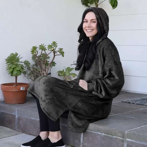 imageCatalonia Womens Sherpa Hoodie Sweatshirt Dress Casual Snuggle Wearable Blanket Pullover Sweater with Kangaroo Pocket Warm and Soft Gift for Her BlackBlackhoodie Dress