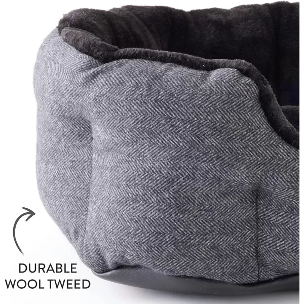 HonestBaby 2Piece Dog Bed Set with Removable Pillow Tweed and Faux Fur for Pets BlackGray Herringbone SmallHonestBaby 2Piece Dog Bed Set with Removable Pillow Tweed and Faux Fur for Pets BlackGray Herringbone Small