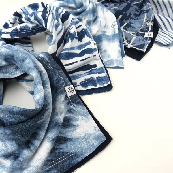 HonestBaby Multipack Reversible Bandana Drool Bibs Burpcloths Adjustable Snaps for Infant Baby BoysGirls 100 Organic Cotton5pack Tie Dye Blues