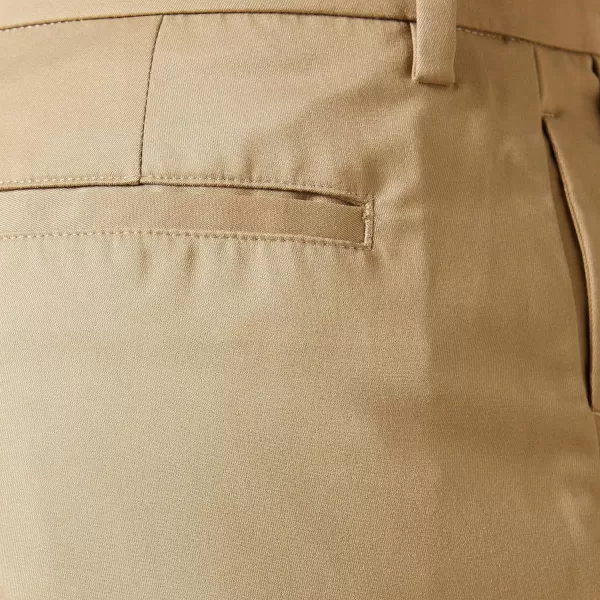 Amazon Essentials Mens SlimFit Stretch Golf ShortKhaki Brown