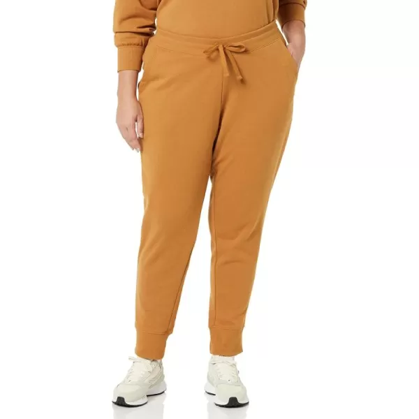 Amazon Essentials Womens Fleece Jogger Sweatpant Available in Plus SizeDark Camel