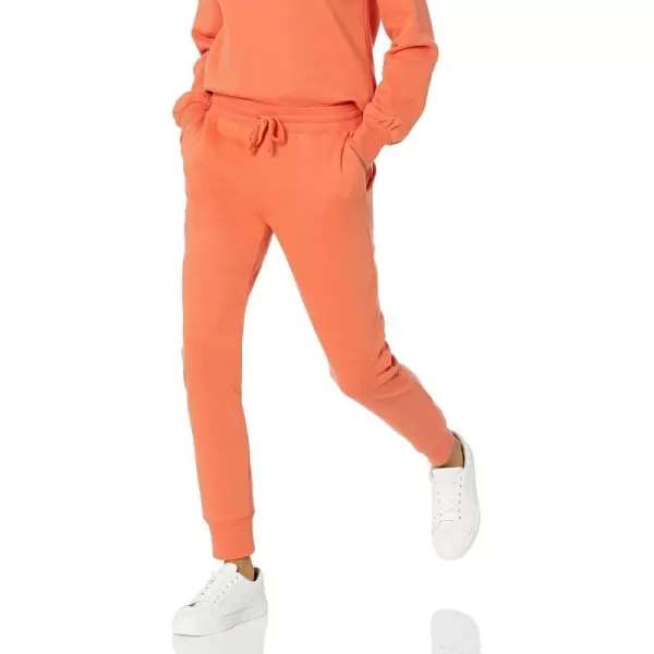 Amazon Essentials Womens Fleece Jogger Sweatpant Available in Plus SizeClay