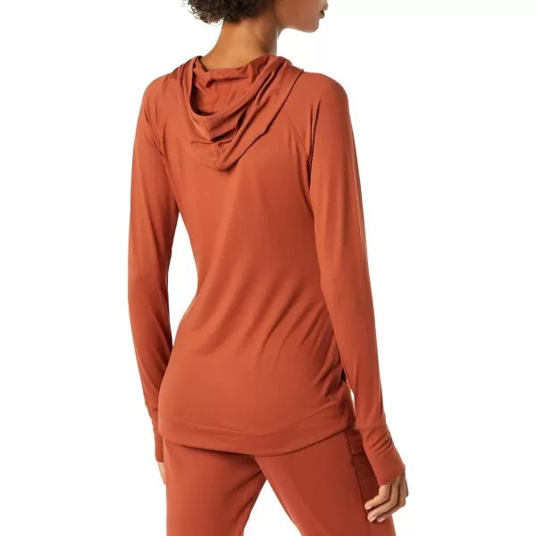 Amazon Essentials Womens Brushed Tech Stretch Popover Hoodie Available in Plus SizeRich Chestnut Brown