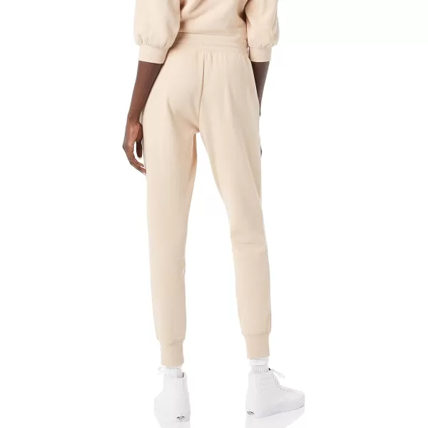 Amazon Essentials Womens Fleece Jogger Sweatpant Available in Plus SizeBeige