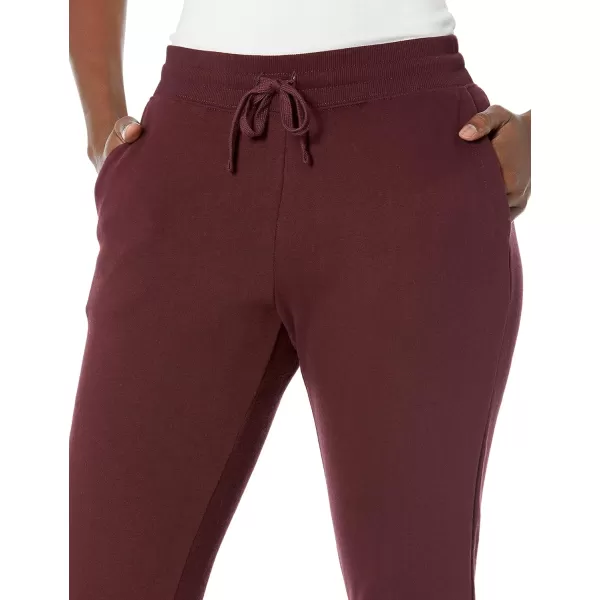 Amazon Essentials Womens Fleece Jogger Sweatpant Available in Plus SizeBurgundy