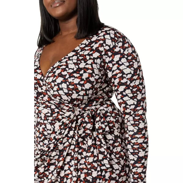 Amazon Essentials Womens Long Sleeve Classic Wrap Dress Available in Plus SizeBlack Floral