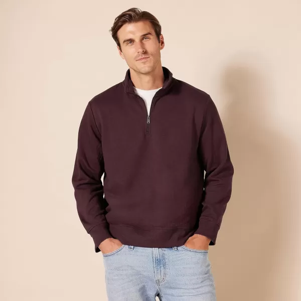 Amazon Essentials Mens LongSleeve QuarterZip Fleece SweatshirtBurgundy