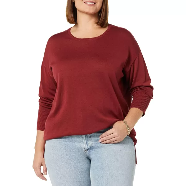 Amazon Essentials Womens Lightweight LongSleeve ScoopNeck Tunic Sweater Available in Plus SizeBurgundy