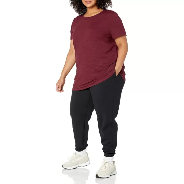 Amazon Essentials Womens Tech Stretch ShortSleeve Crewneck TShirt Available in Plus Size Multipacks2 BlackBurgundy Space Dye