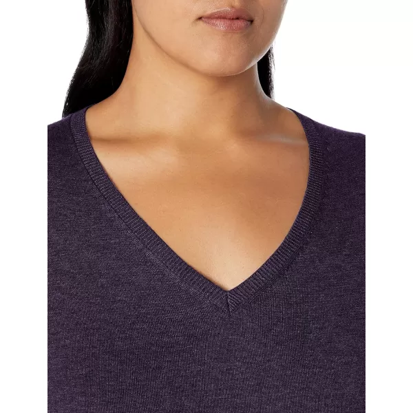 Amazon Essentials Womens ClassicFit Lightweight LongSleeve VNeck Sweater Available in Plus SizeDark Purple