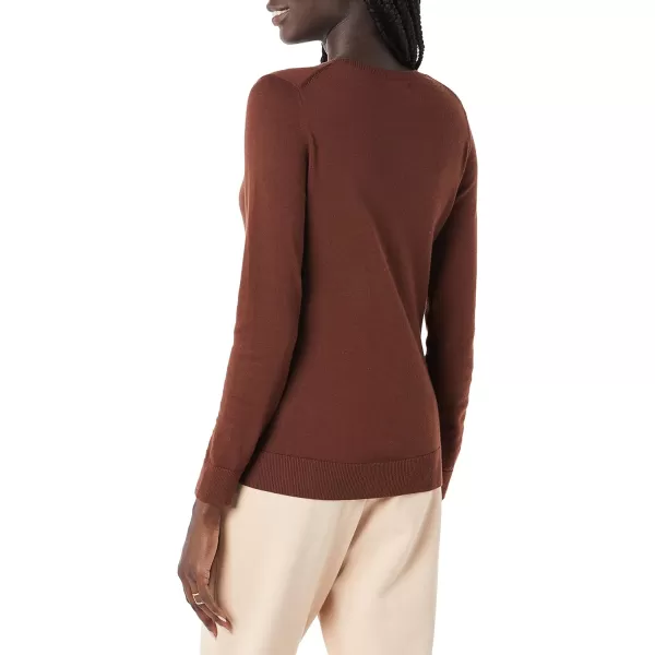 Amazon Essentials Womens ClassicFit Lightweight LongSleeve VNeck Sweater Available in Plus SizeToffee Brown