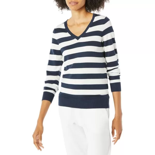 Amazon Essentials Womens ClassicFit Lightweight LongSleeve VNeck Sweater Available in Plus SizeNavy White Rugby Stripe