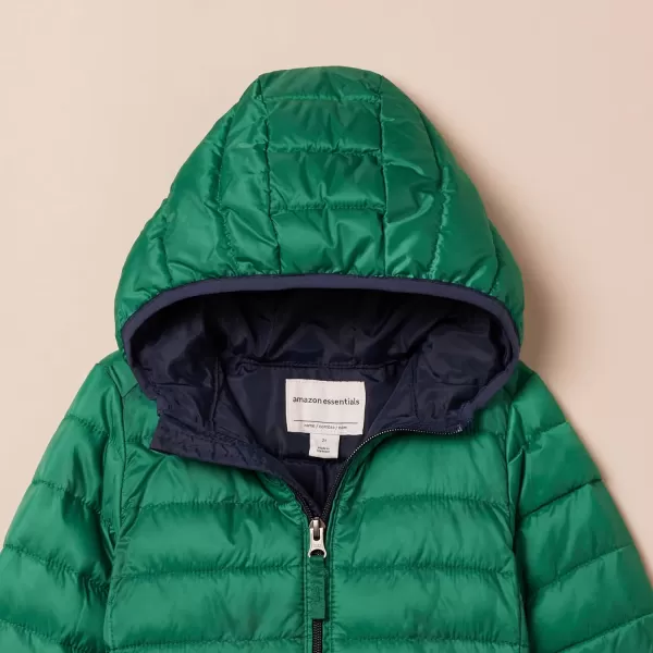 Amazon Essentials Boys and Toddlers Lightweight WaterResistant Packable Hooded Puffer CoatGreen