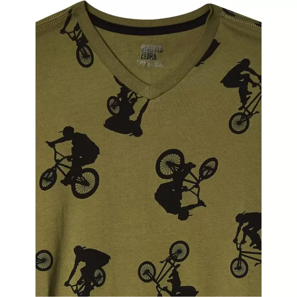 Amazon Essentials Boys and Toddlers ShortSleeve VNeck TShirt Tops Previously Spotted Zebra Multipacks4 RedBlueBlack