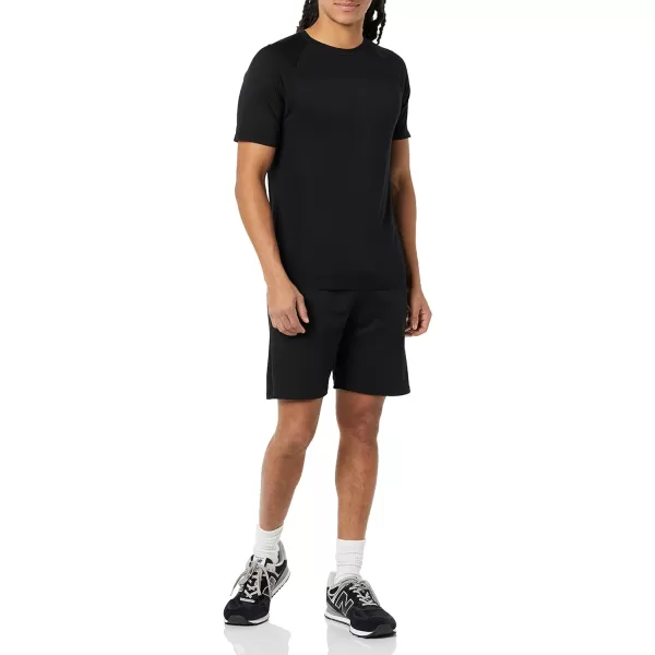 Amazon Essentials Mens Active Seamless SlimFit ShortSleeve TShirtBlack