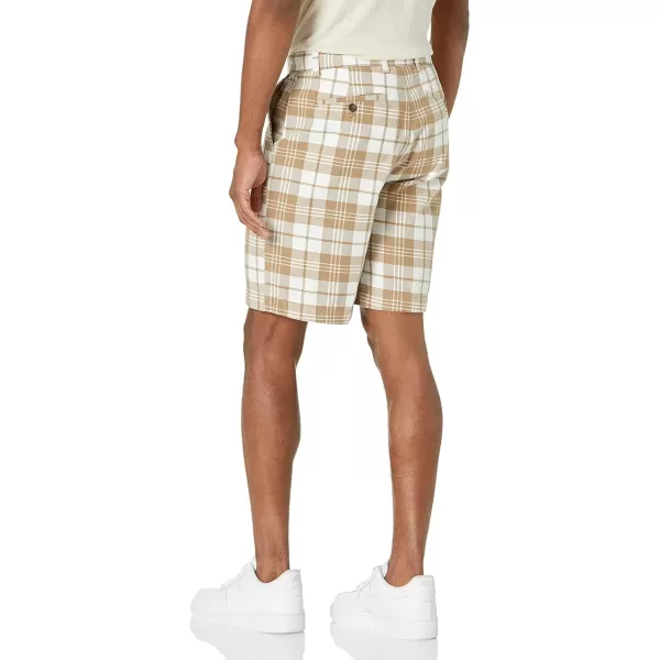 Amazon Essentials Mens ClassicFit 9 ShortKhaki Brown Plaid