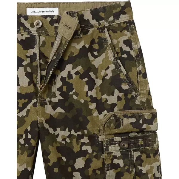 Amazon Essentials Mens ClassicFit Cargo Short Available in Big  TallOlive Camo