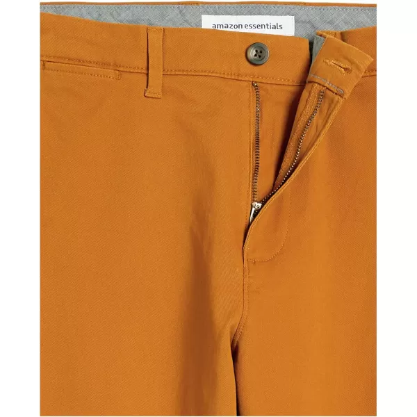 Amazon Essentials Mens ClassicFit Casual Stretch Khaki PantNutmeg