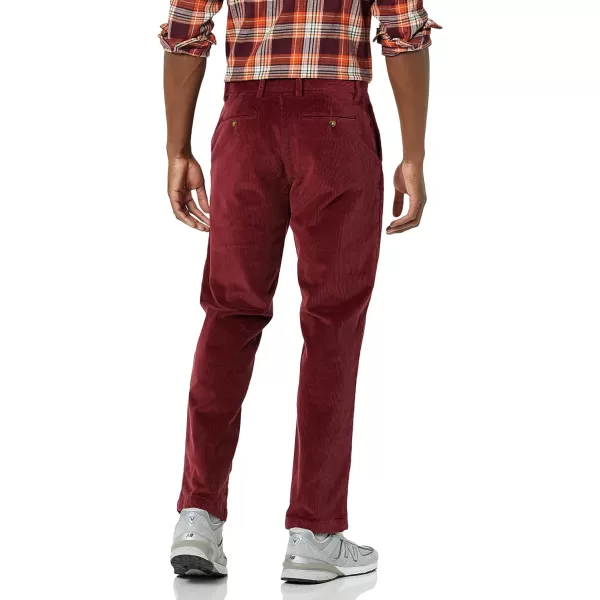 Amazon Essentials Mens ClassicFit Corduroy Chino PantBurgundy