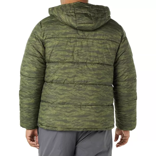 Amazon Essentials Mens Heavyweight Hooded Puffer CoatGreen Camo