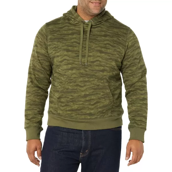 Amazon Essentials Mens Hooded Fleece Sweatshirt Available in Big amp TallGreen Abstract Camo