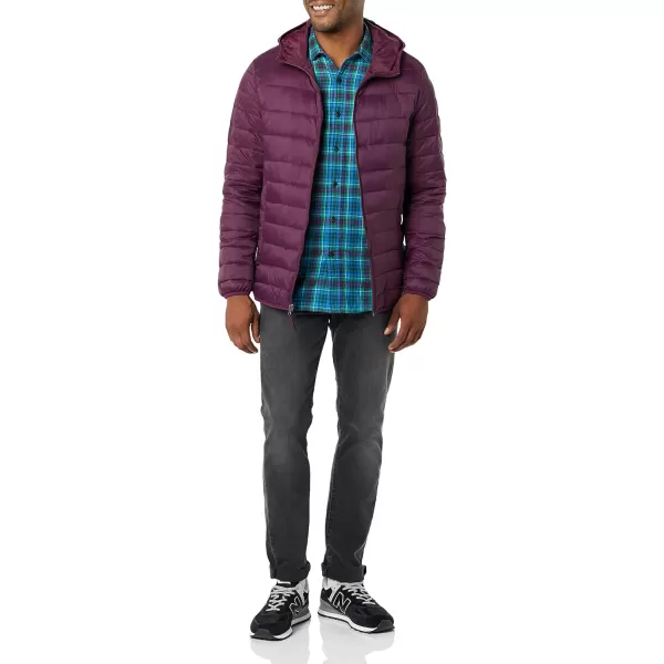 Amazon Essentials Mens Lightweight WaterResistant Packable Hooded Puffer JacketDark Purple