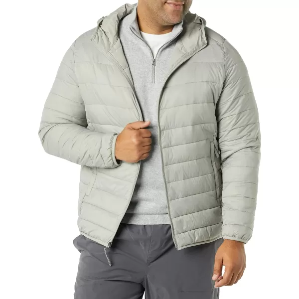 Amazon Essentials Mens Lightweight WaterResistant Packable Hooded Puffer JacketLight Grey