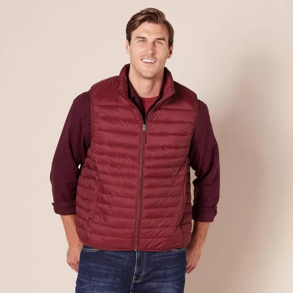 Amazon Essentials Mens Lightweight WaterResistant Packable Puffer VestDark Red