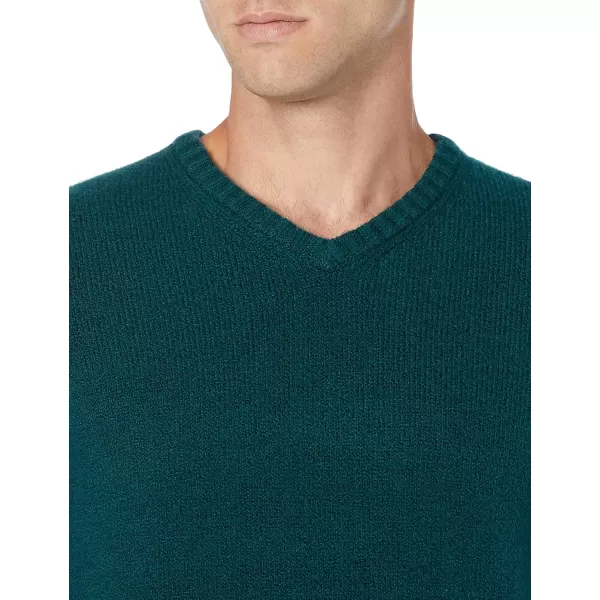 Amazon Essentials Mens LongSleeve Soft Touch VNeck SweaterForest Green