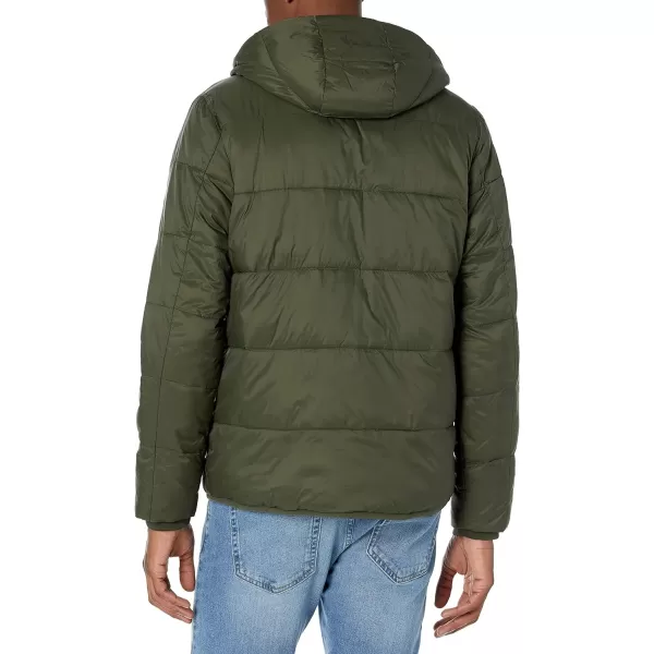 Amazon Essentials Mens LongSleeve WaterResistant SherpaLined Puffer JacketDark Olive