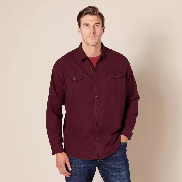 Amazon Essentials Mens RegularFit LongSleeve TwoPocket Flannel ShirtBlack Burgundy Plaid