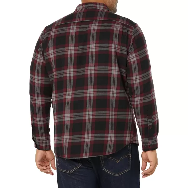 Amazon Essentials Mens RegularFit LongSleeve TwoPocket Flannel ShirtBlack Burgundy Plaid