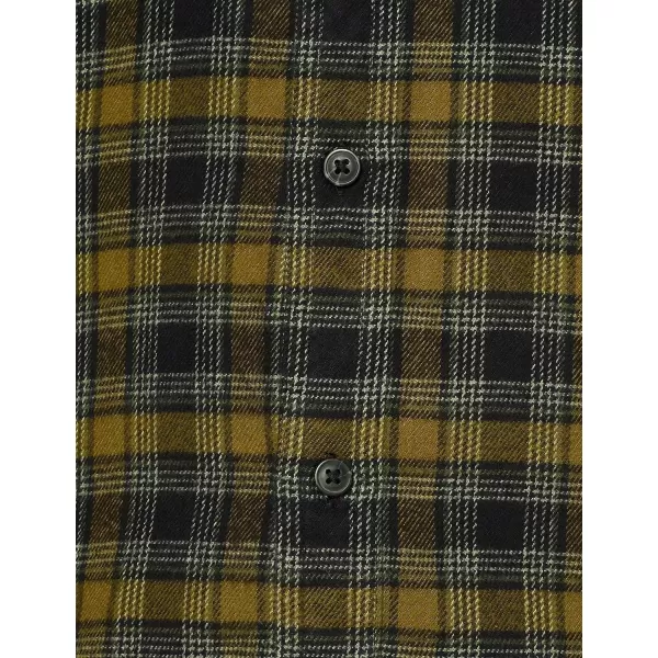 Amazon Essentials Mens RegularFit LongSleeve TwoPocket Flannel ShirtBlack Olive Plaid