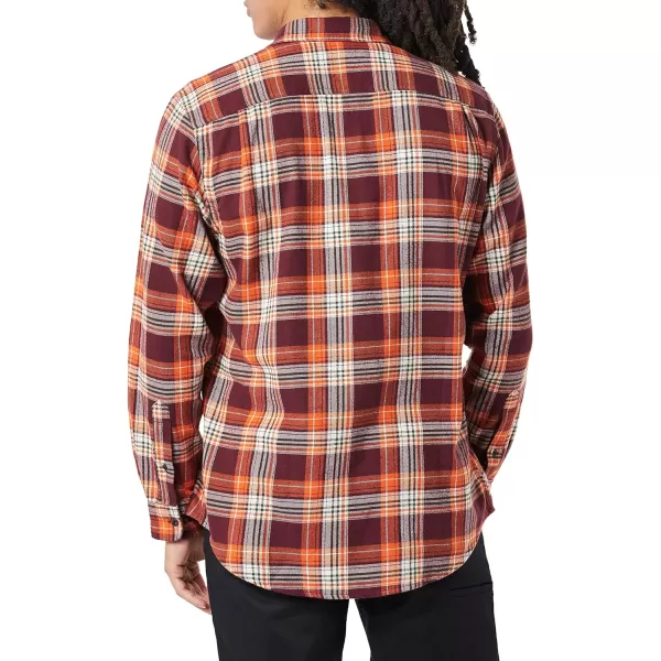 Amazon Essentials Mens RegularFit LongSleeve TwoPocket Flannel ShirtBurgundy Orange Plaid