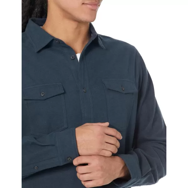 Amazon Essentials Mens RegularFit LongSleeve TwoPocket Flannel ShirtWashed Navy